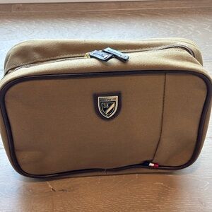 Daniel Cremieux Tan Canvas Bag with Brown and Gold Accents